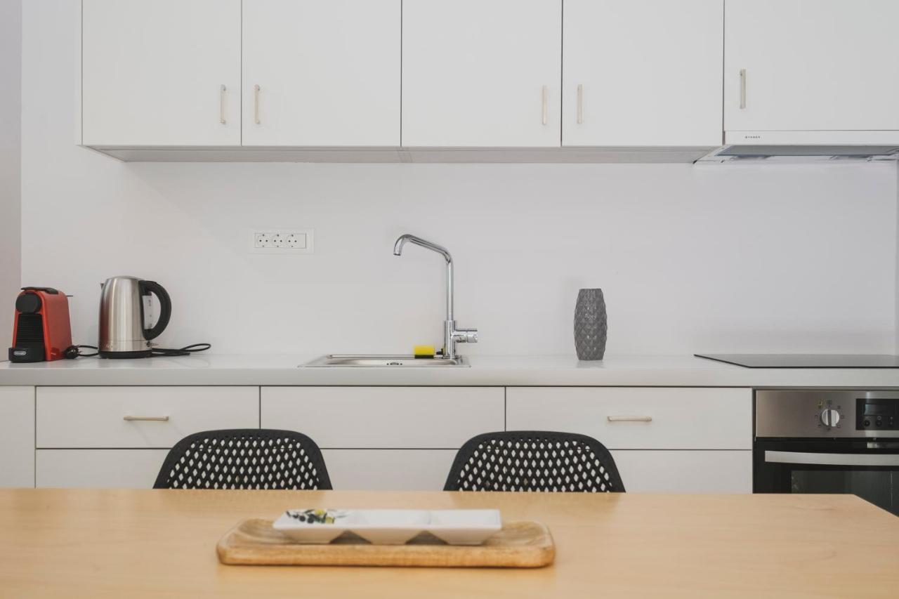 Apartament Sun-splashed Stylish Flat, Steps To Old Town